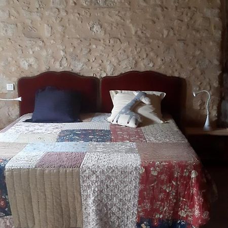 Bed and Breakfast La Girafe Bleue Lunas  Экстерьер фото